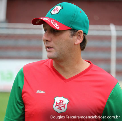 Ricardo Costa, técnico da Portuguesa Santista